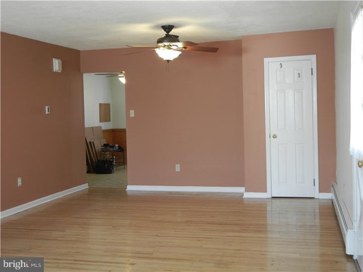 ROBERTS PARK - Residential