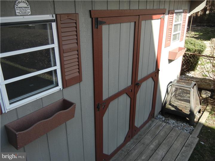 ROBERTS PARK - Residential