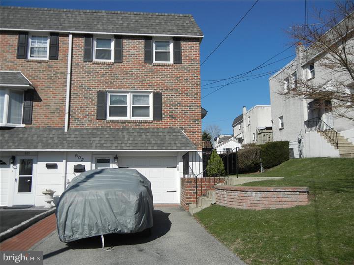 ROBERTS PARK - Residential