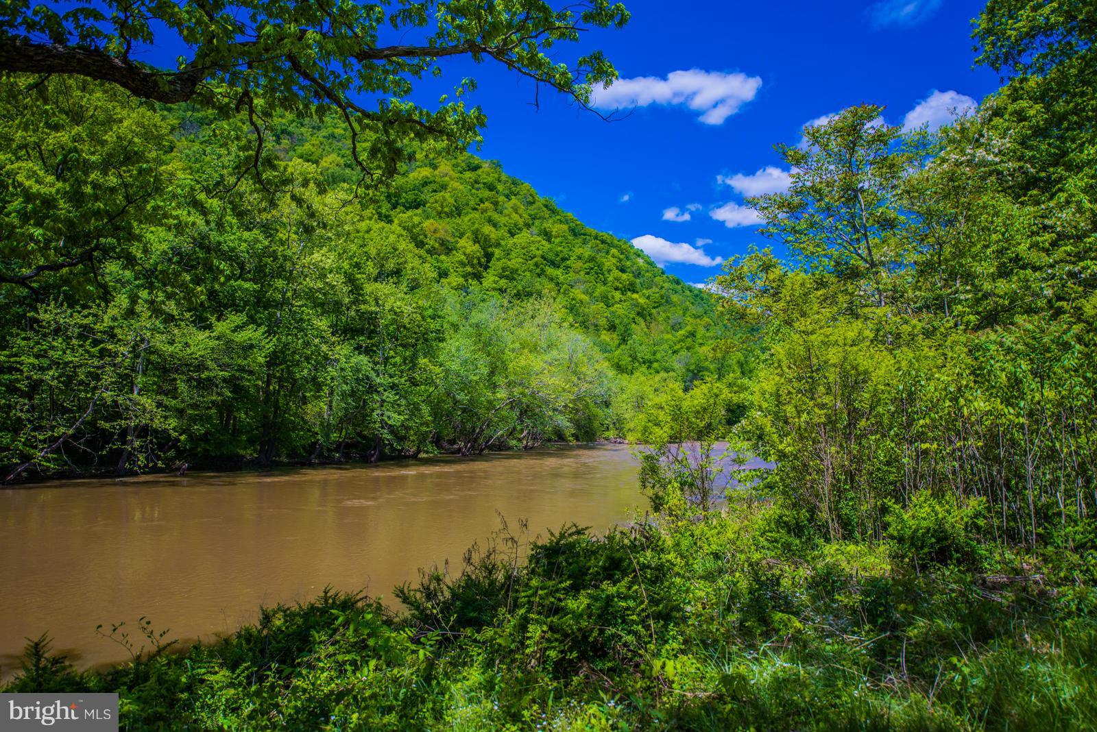 CAPON RIVER VISTA - Residential