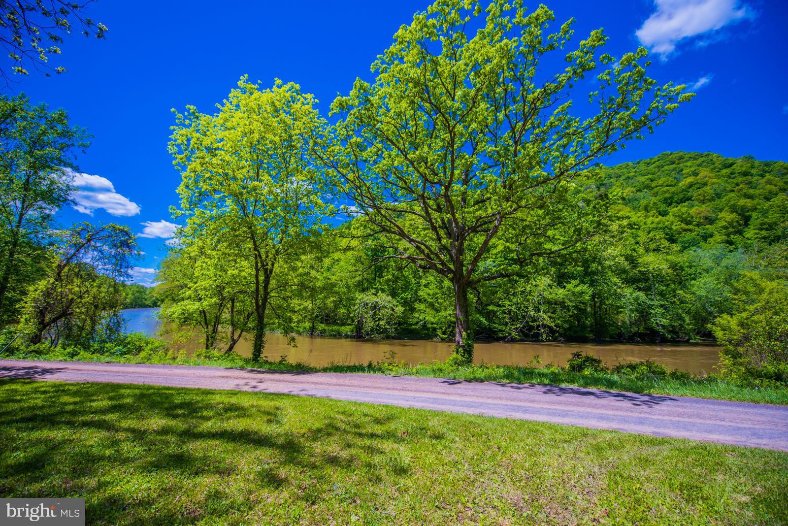 CAPON RIVER VISTA - Residential
