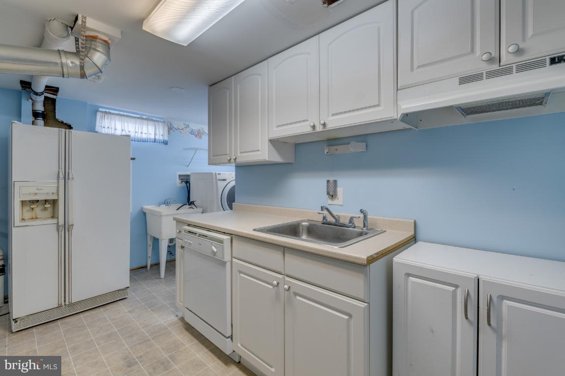 MARYLAND CITY - Residential Lease