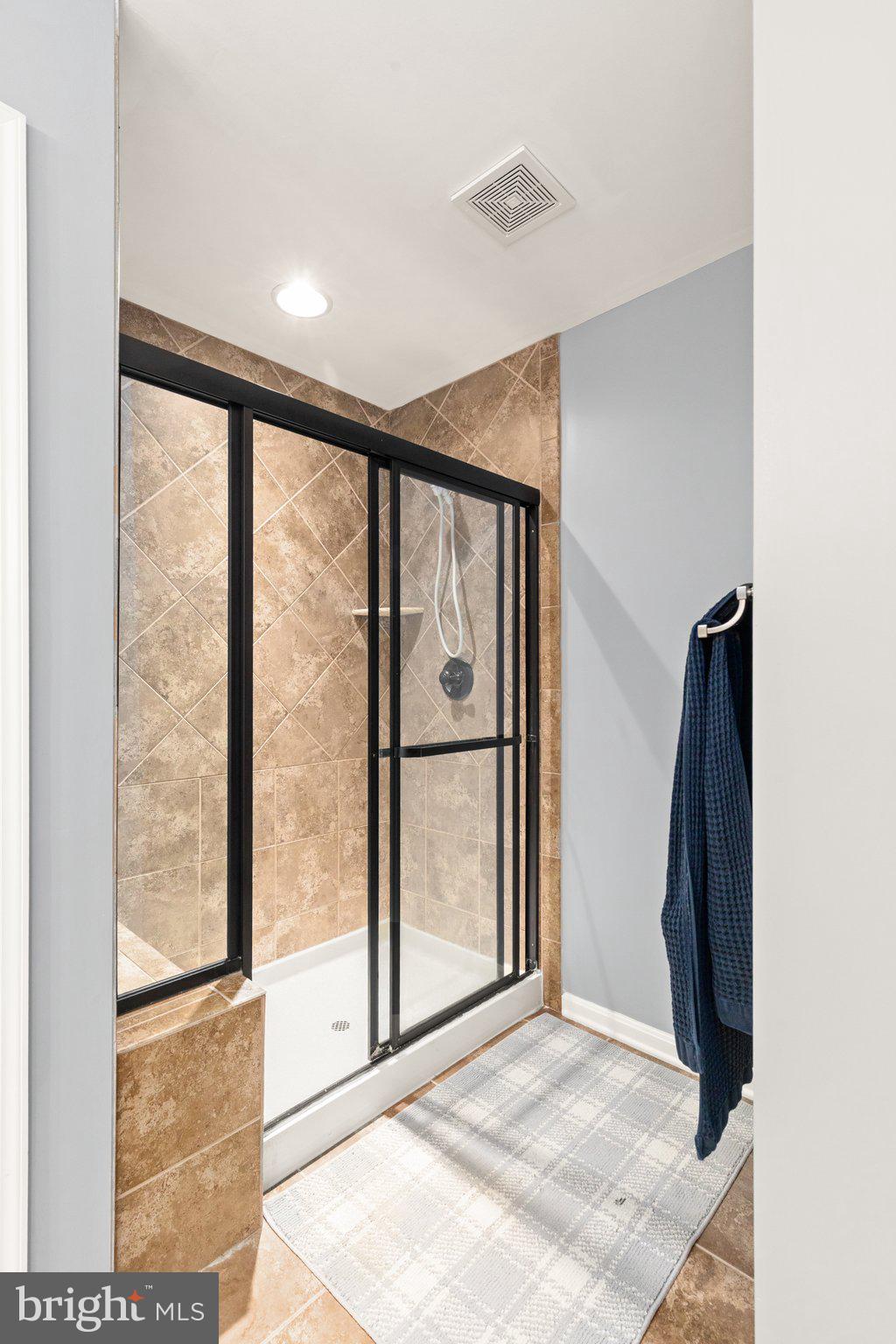 BLAKES LEGACY - Residential