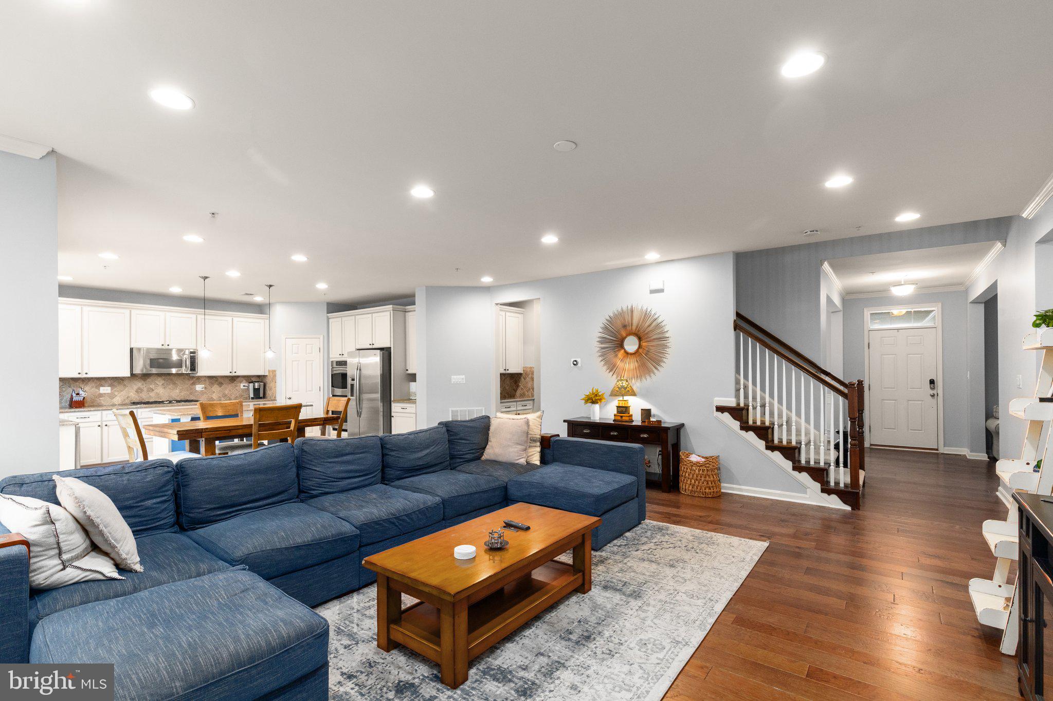 BLAKES LEGACY - Residential