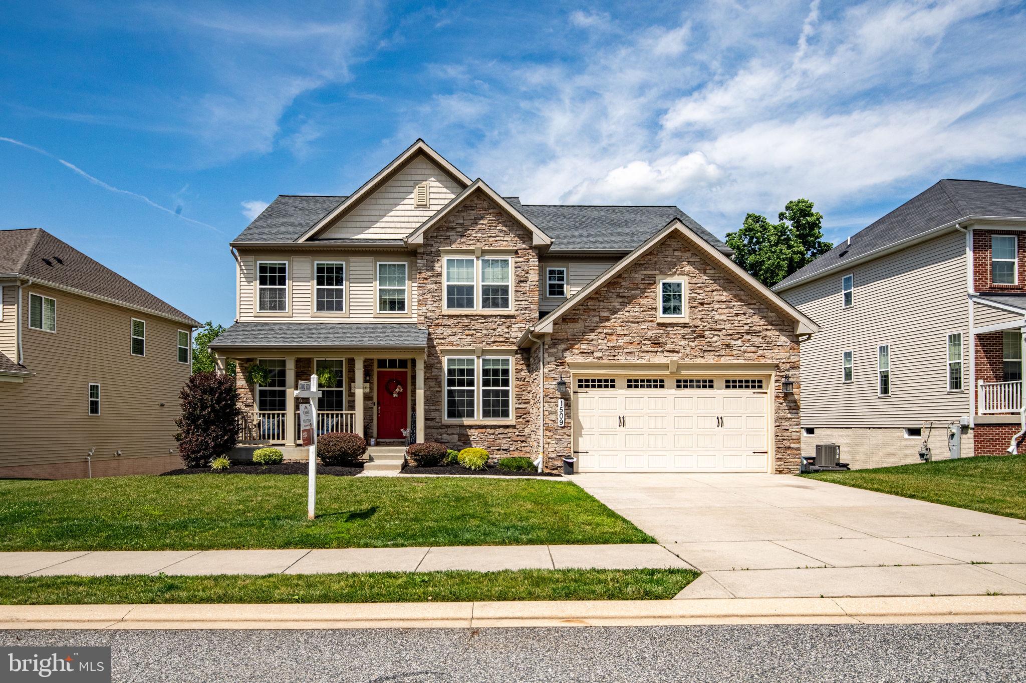 BLAKES LEGACY - Residential