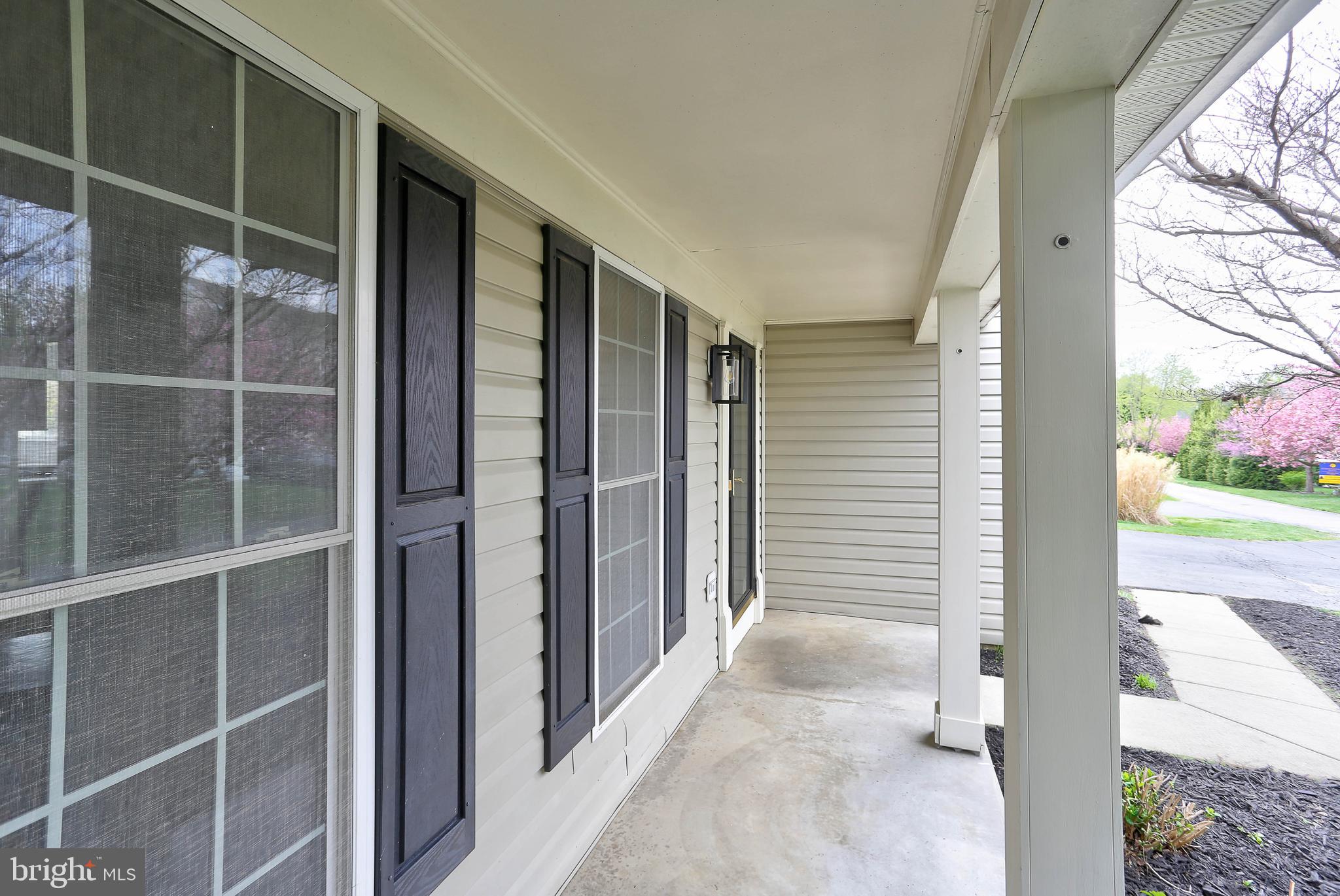 EDGEWOOD - Residential