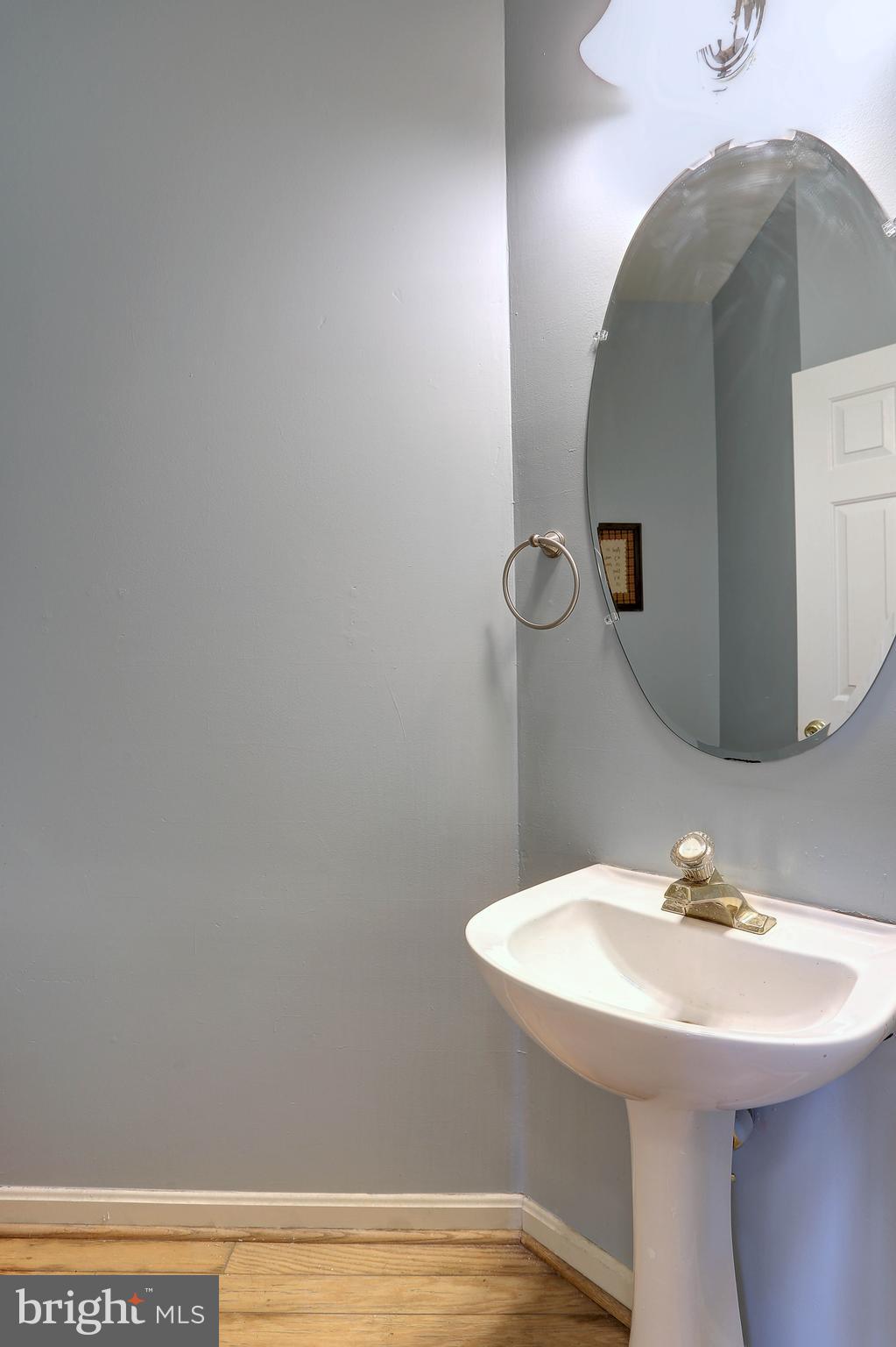 EDGEWOOD - Residential