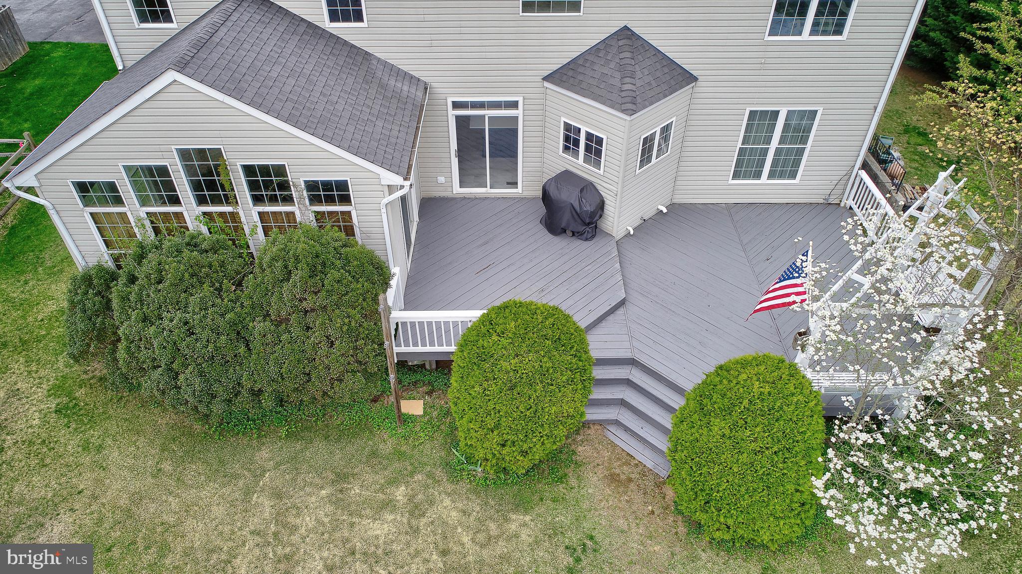 EDGEWOOD - Residential