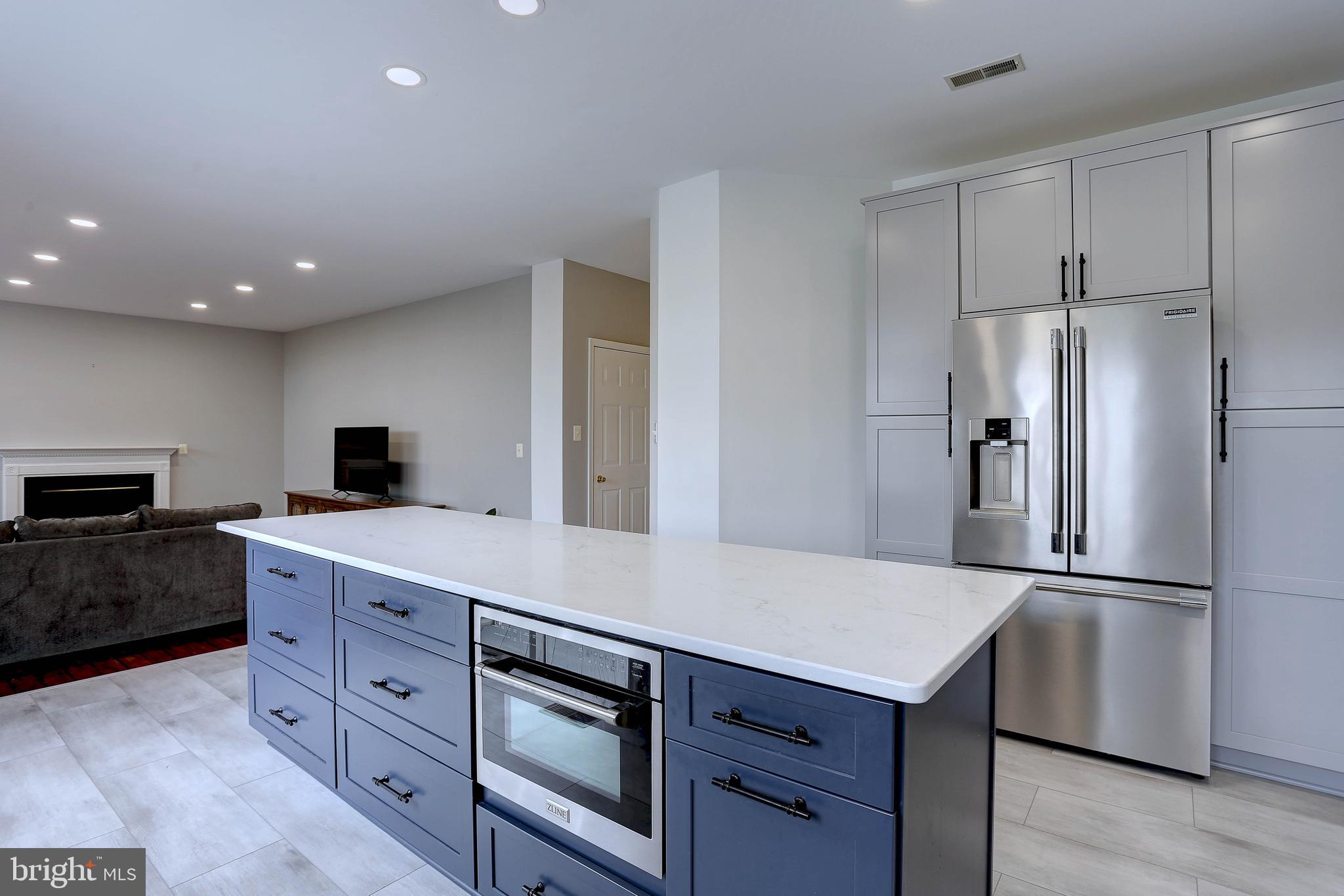 EDGEWOOD - Residential