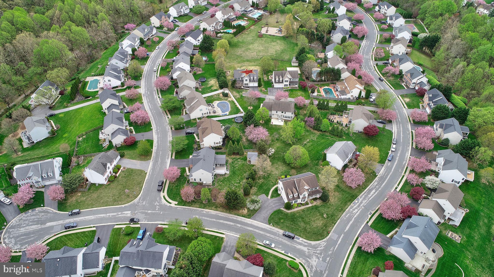 EDGEWOOD - Residential