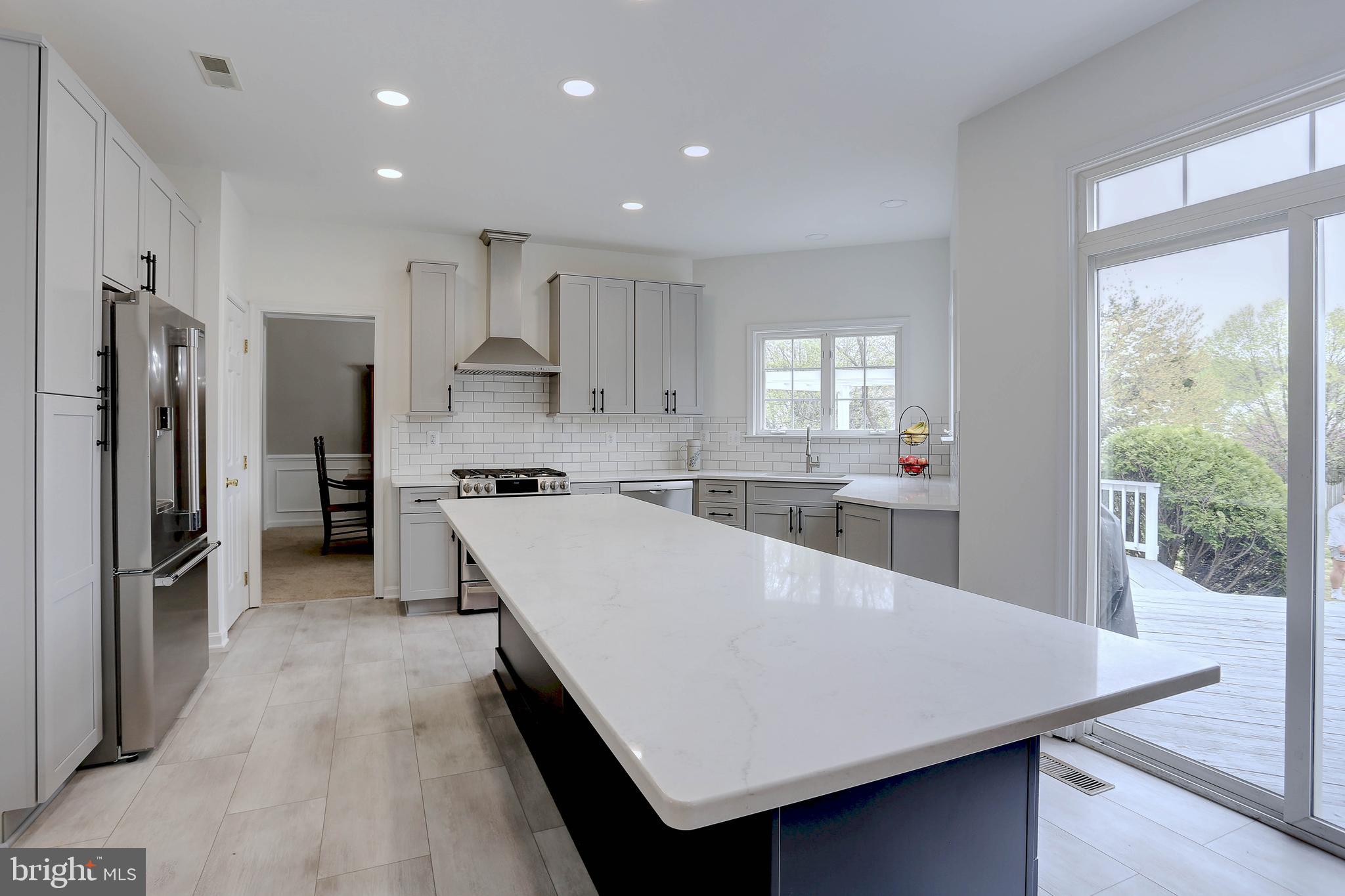 EDGEWOOD - Residential