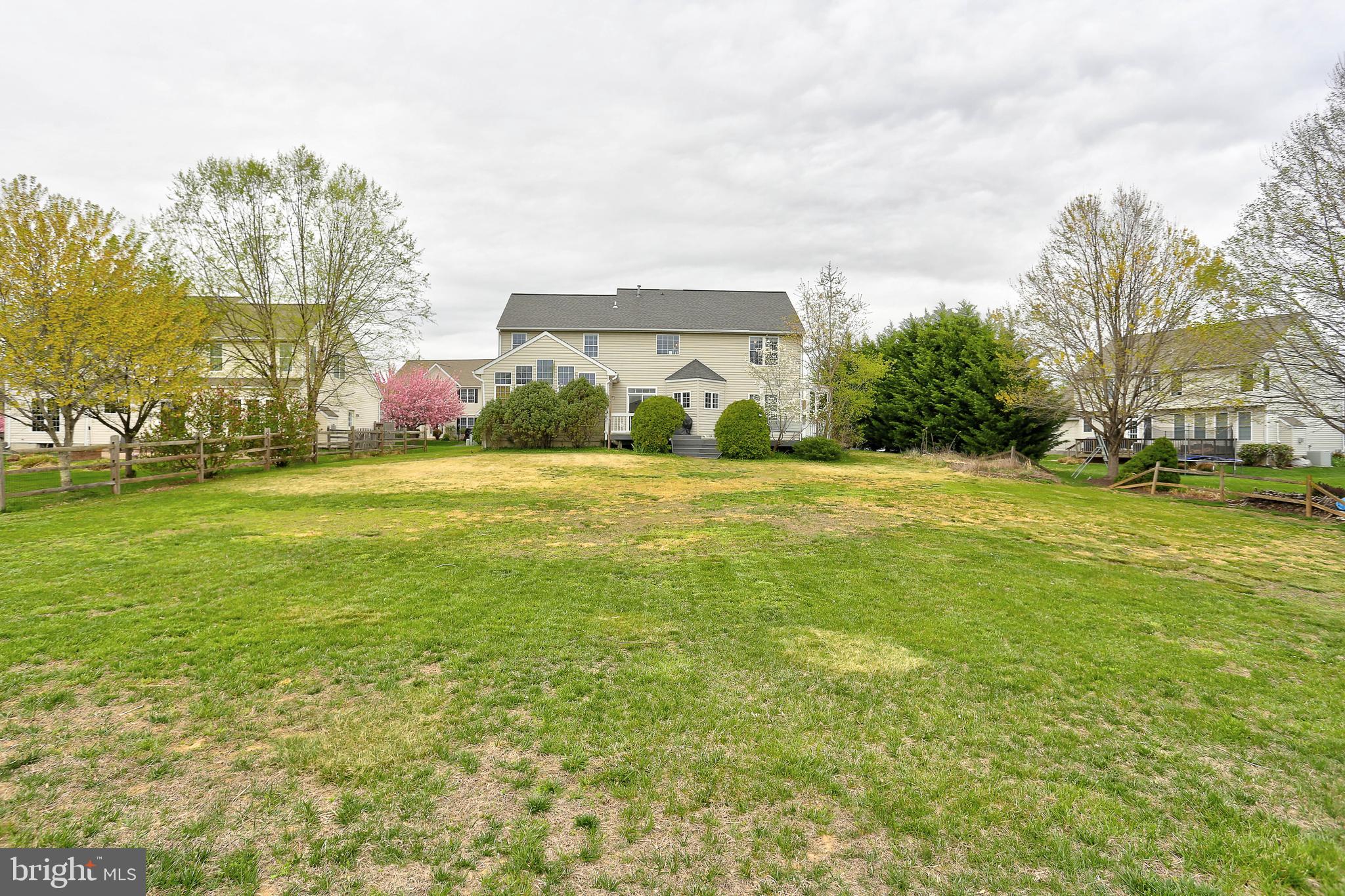 EDGEWOOD - Residential