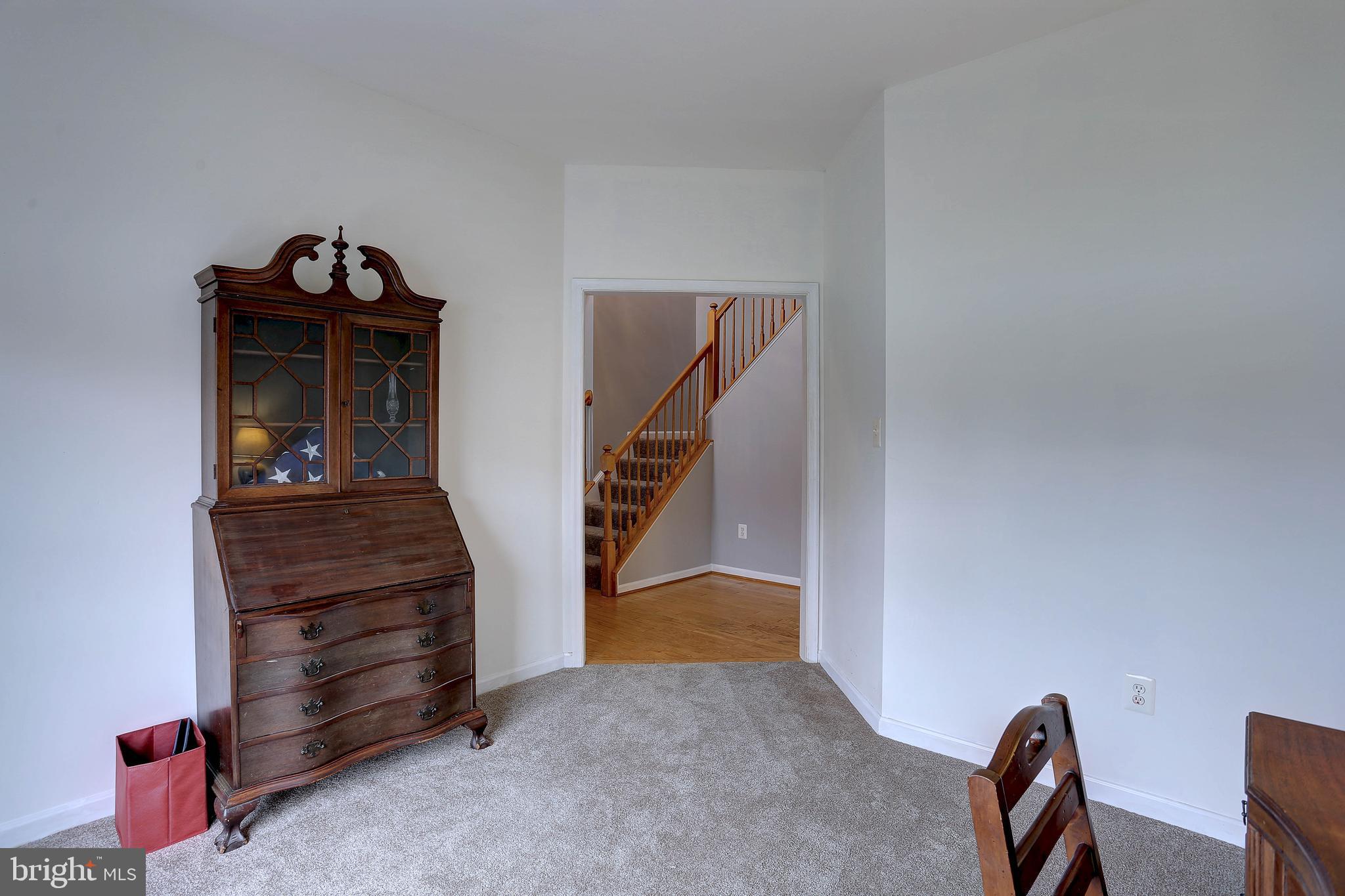 EDGEWOOD - Residential