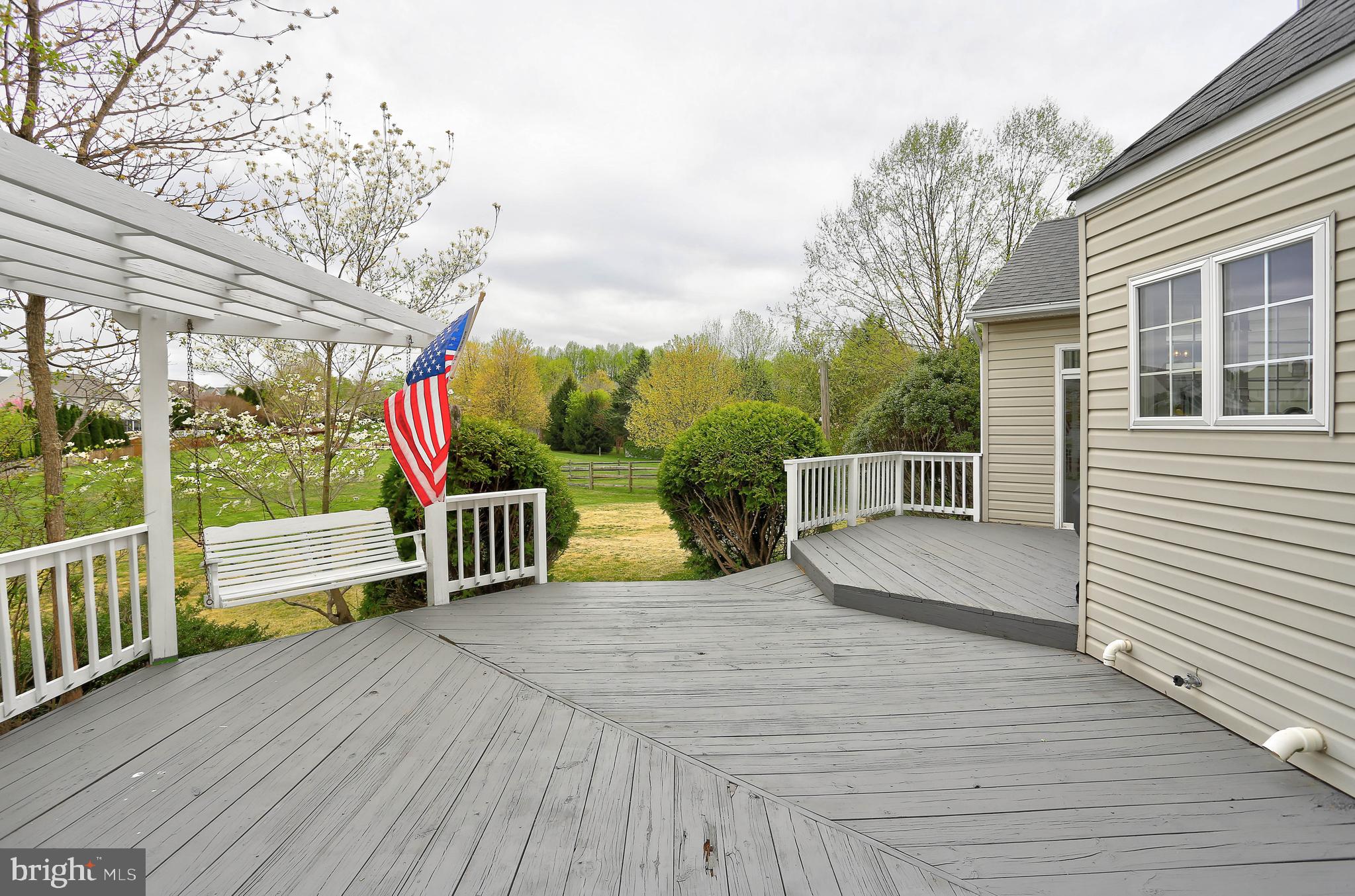 EDGEWOOD - Residential