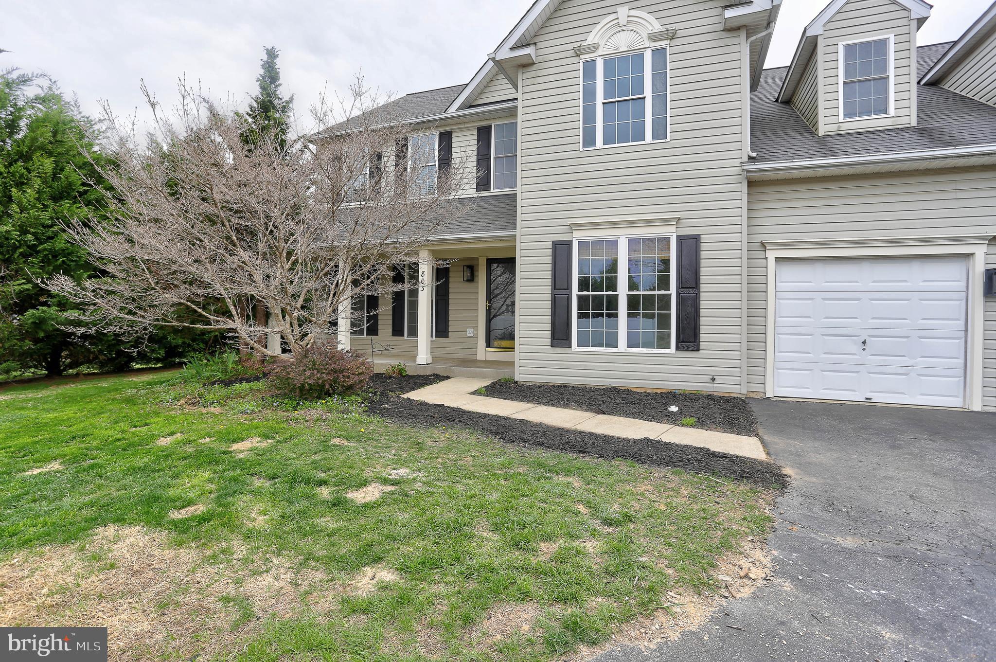 EDGEWOOD - Residential