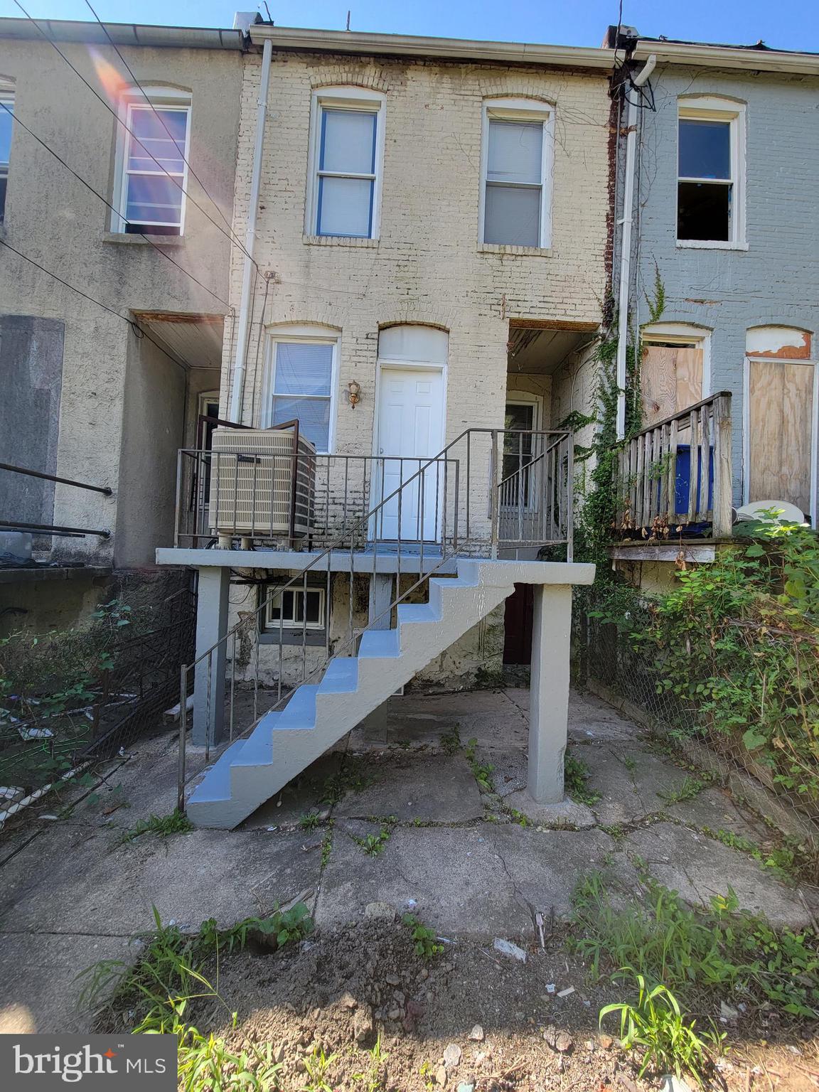 WINCHESTER - Residential