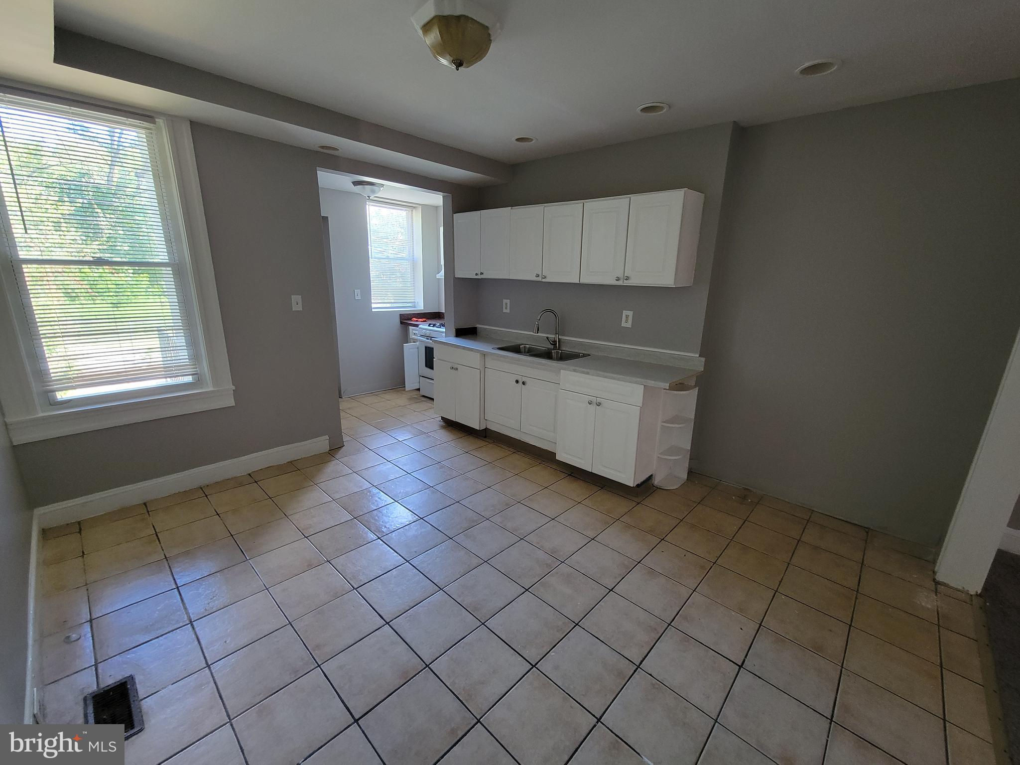 WINCHESTER - Residential