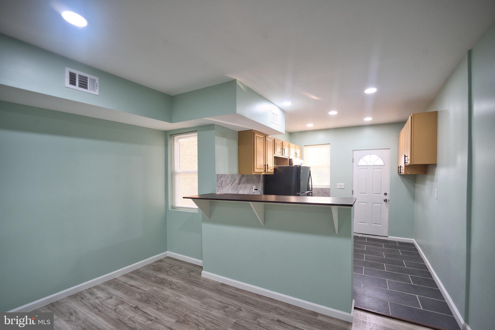 WEST BALTIMORE - Residential