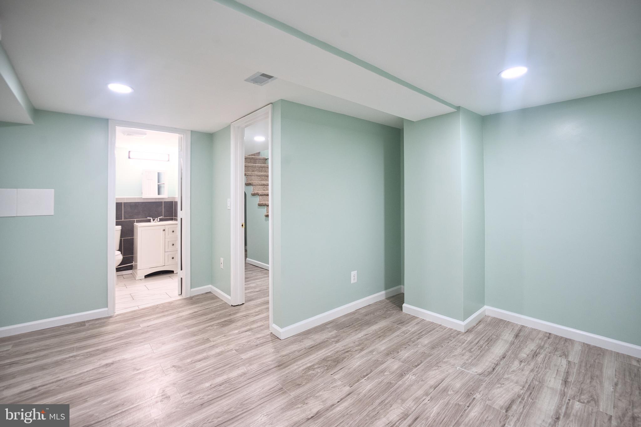 WEST BALTIMORE - Residential