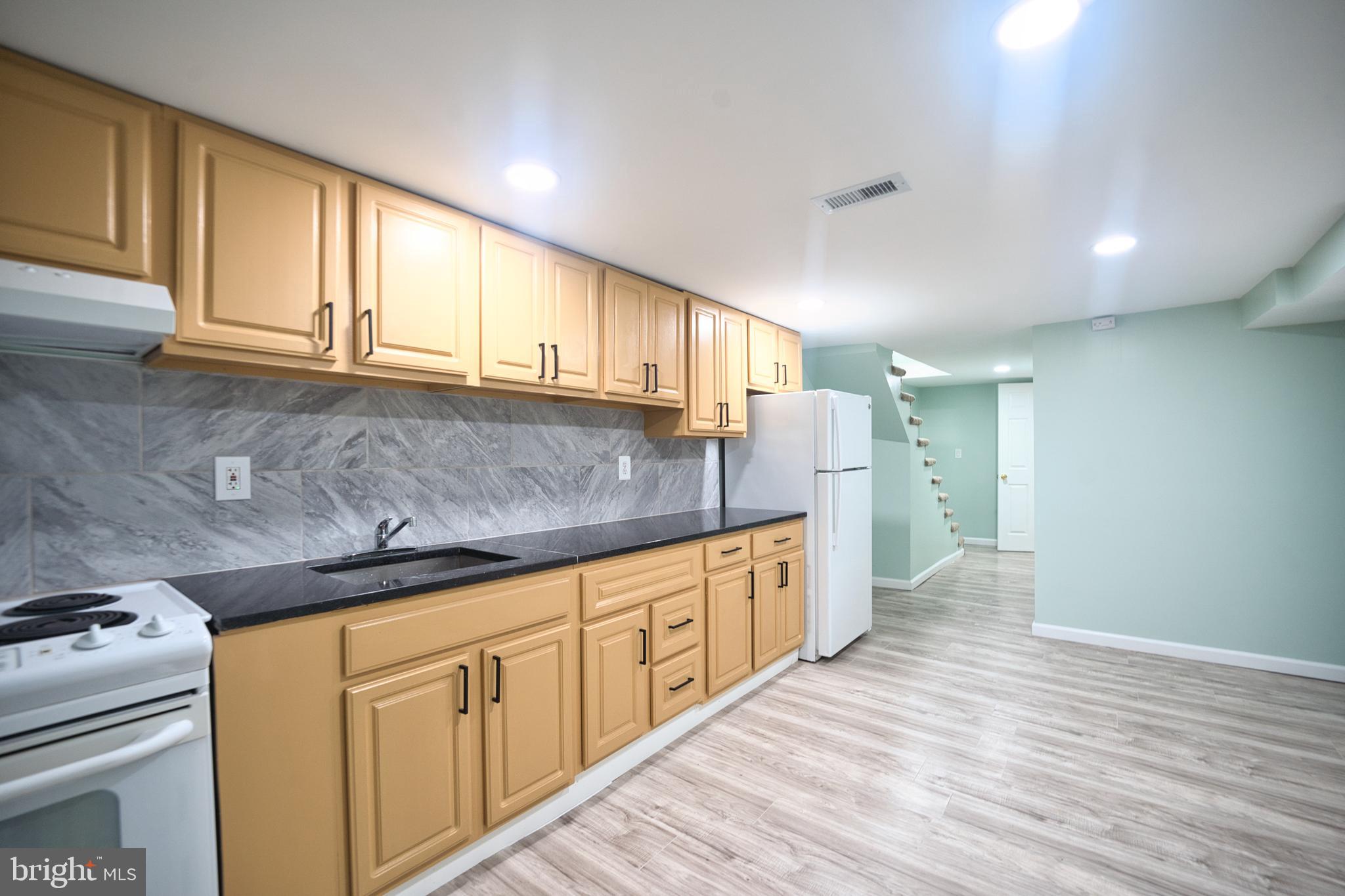 WEST BALTIMORE - Residential