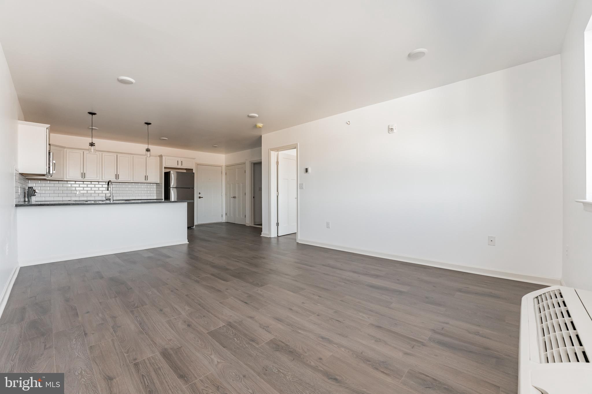 6649 RIDGE AVENUE B308