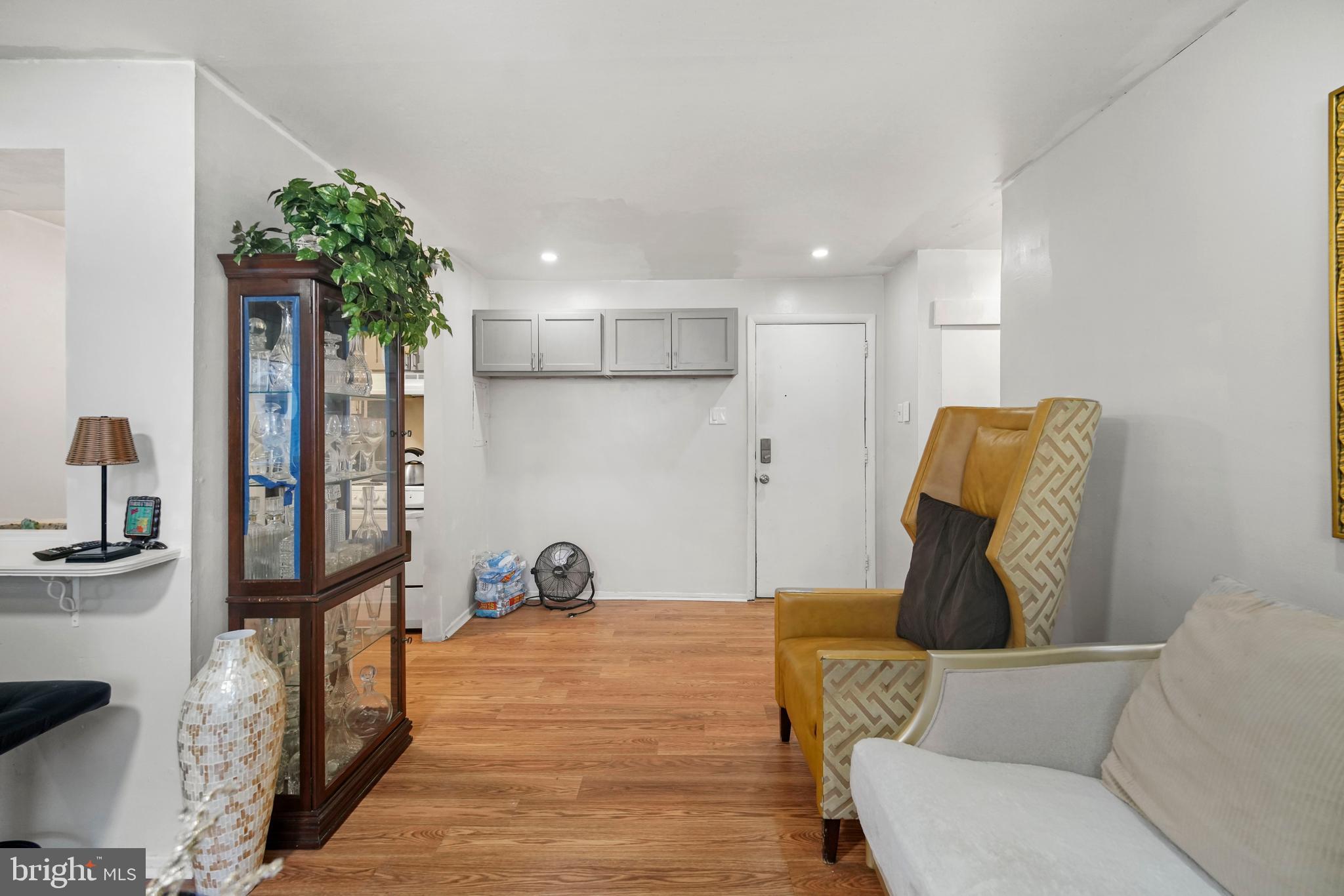 BIRCHWOOD - Residential