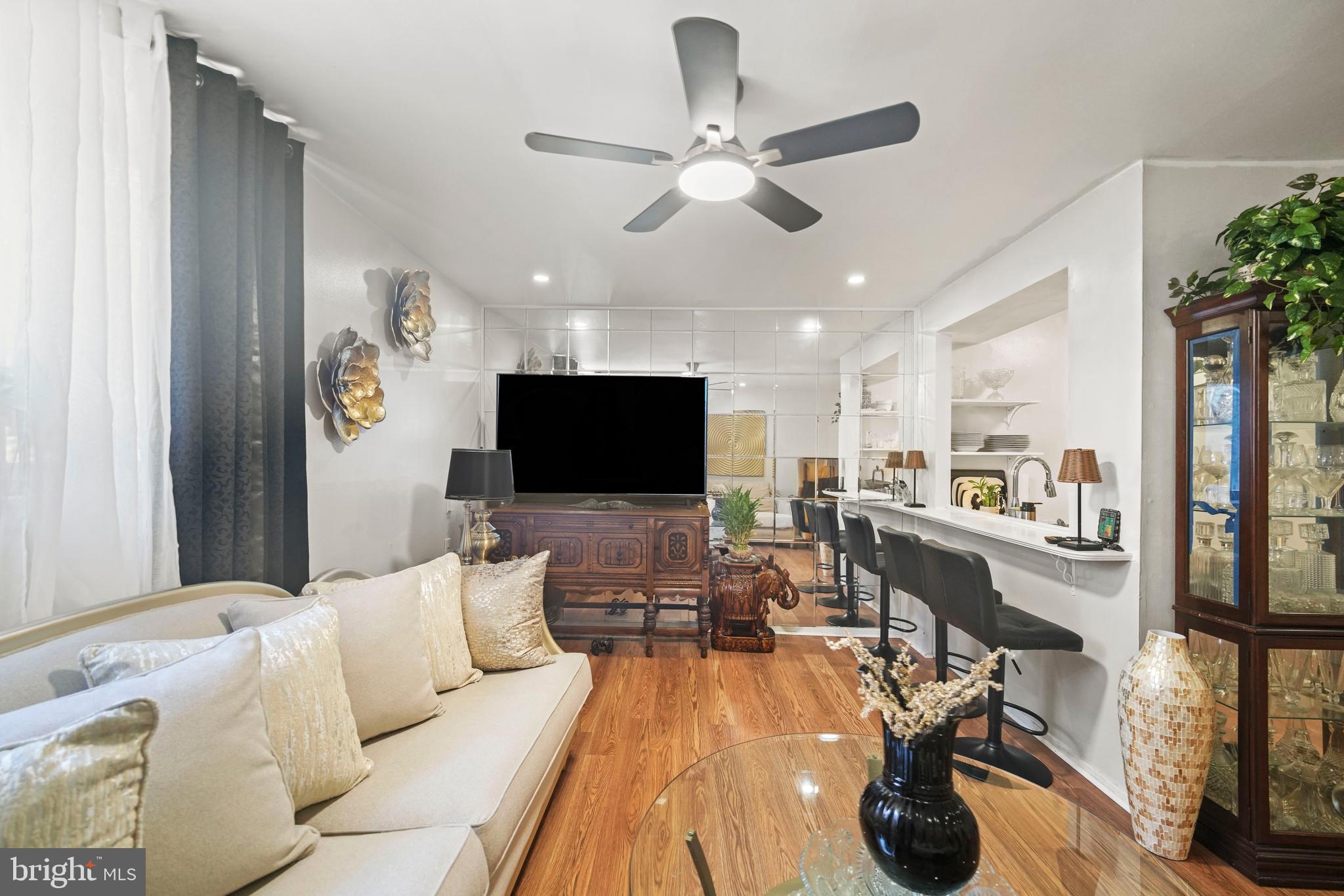 BIRCHWOOD - Residential