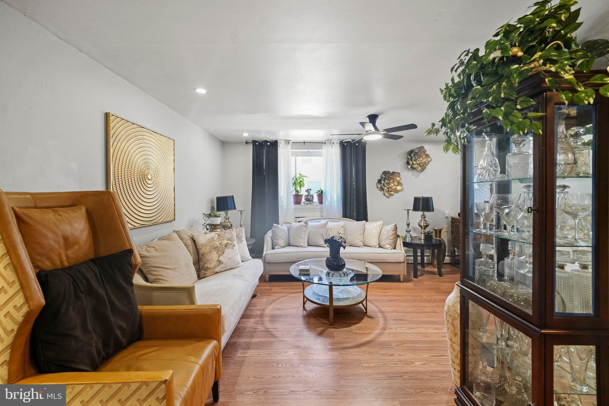 BIRCHWOOD - Residential