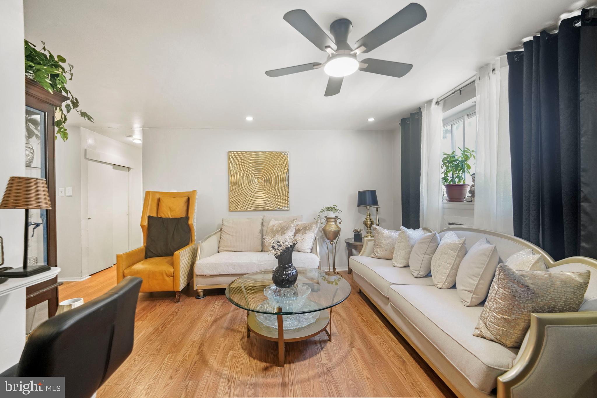 BIRCHWOOD - Residential