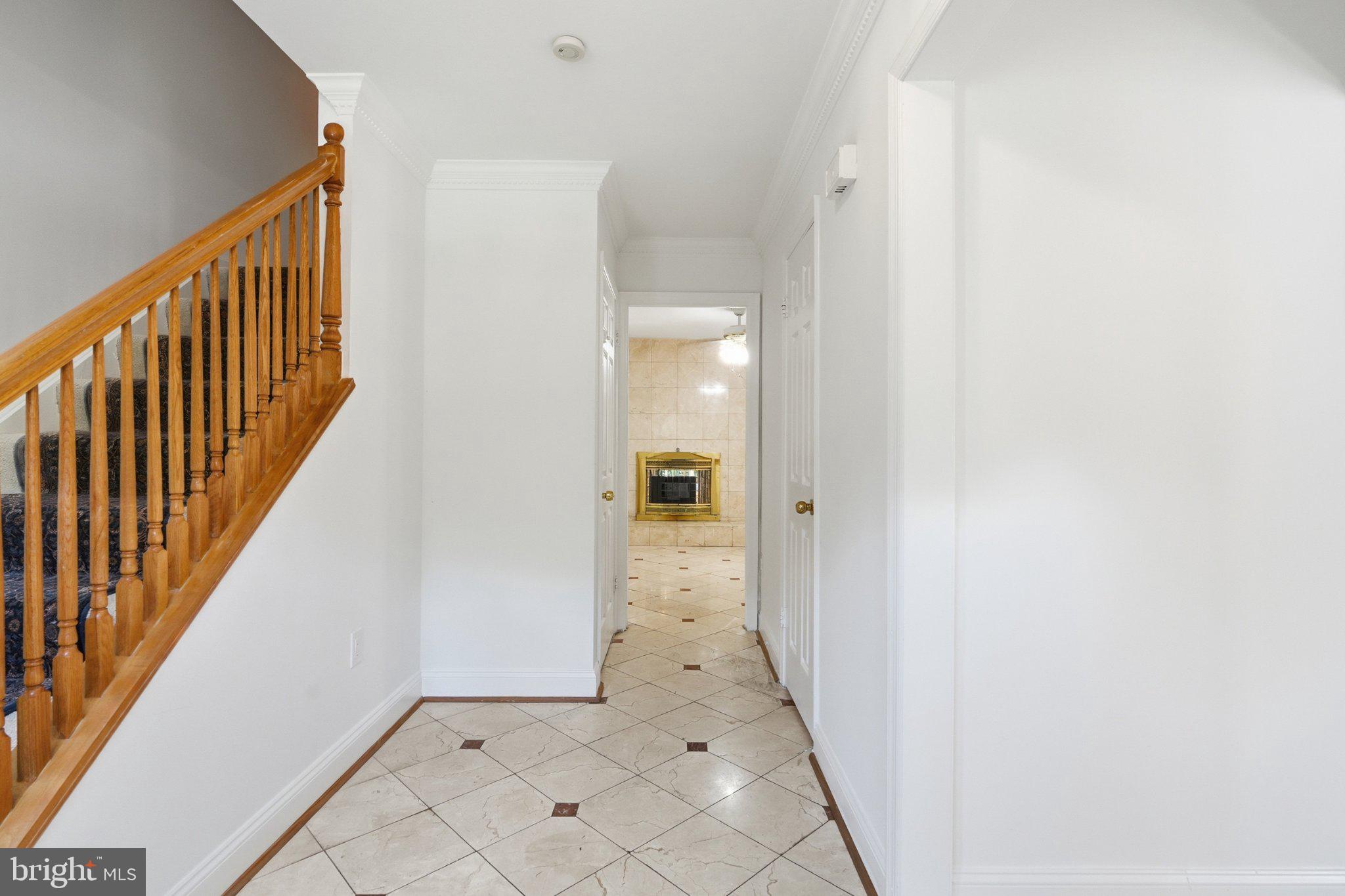 6503 ANNA MARIA COURT