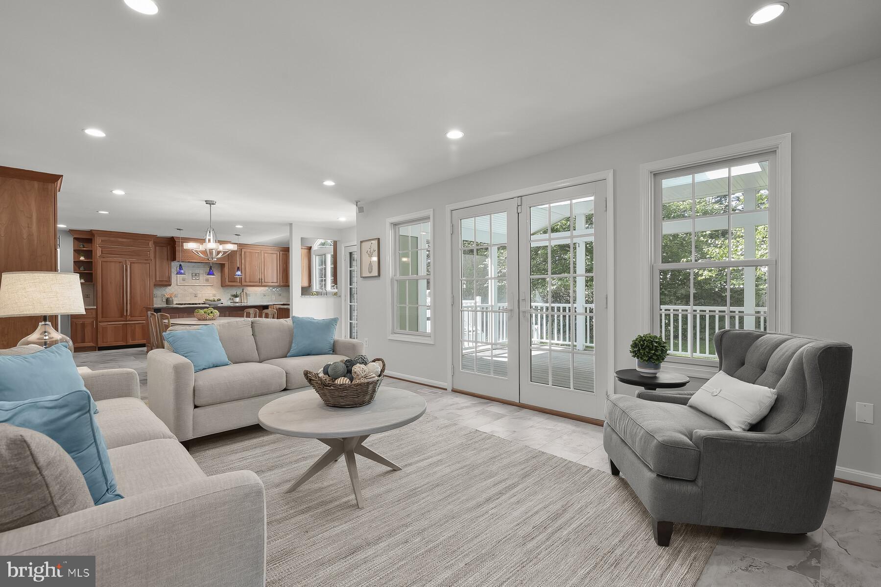 STONEBRIDGE - Residential