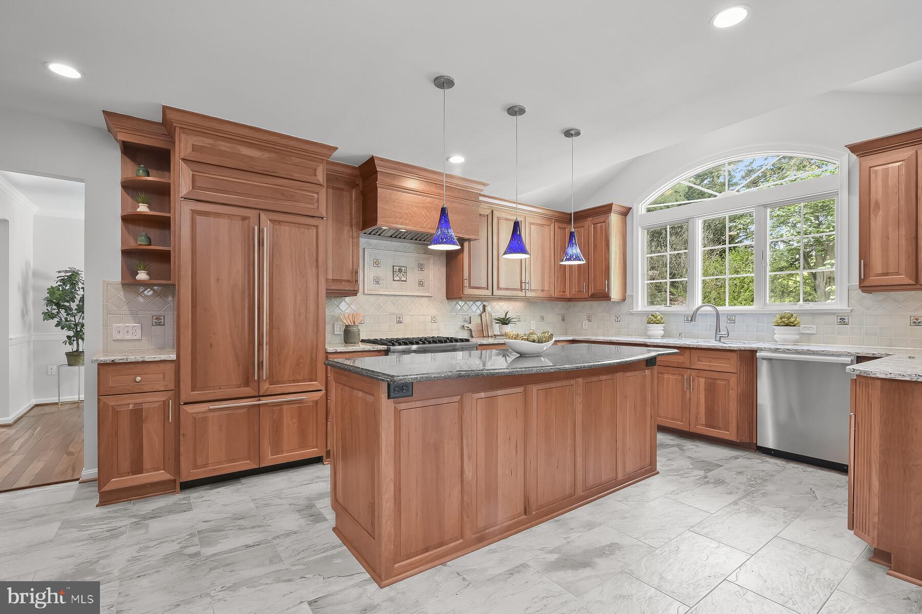 STONEBRIDGE - Residential