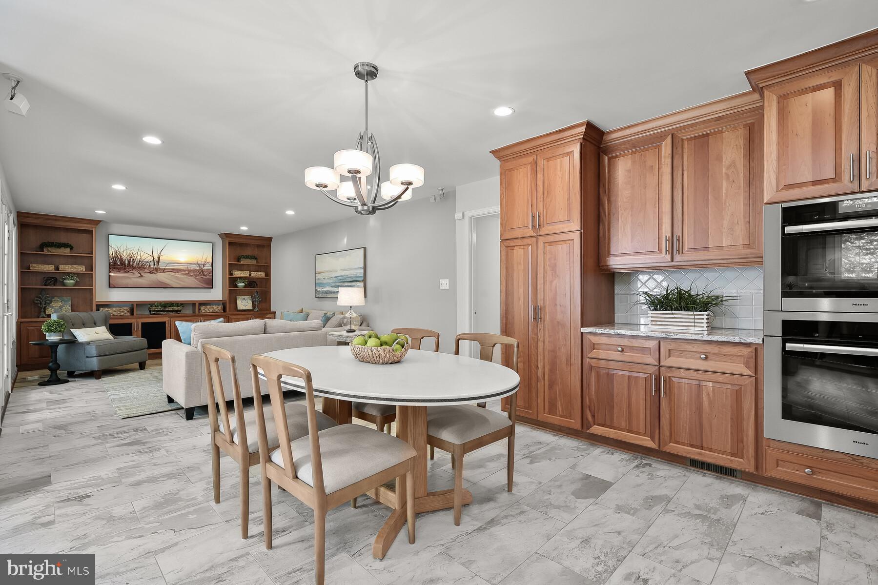 STONEBRIDGE - Residential