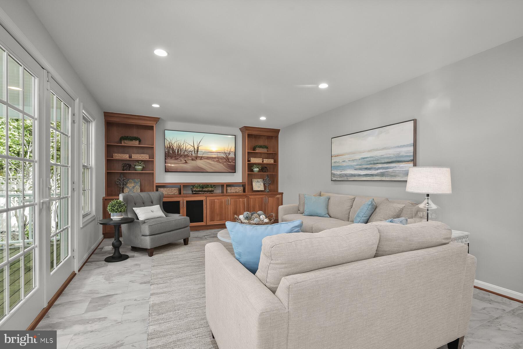 STONEBRIDGE - Residential