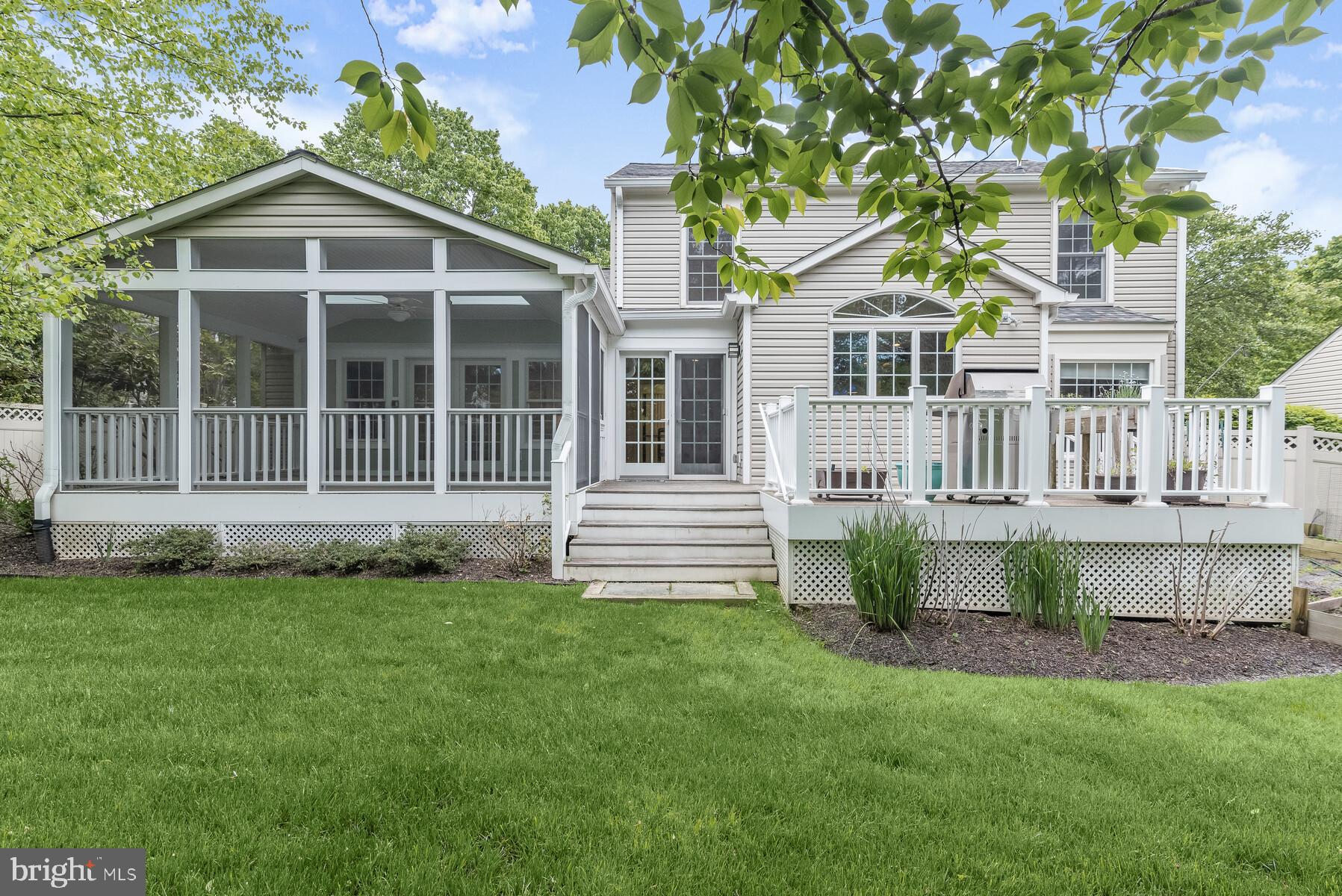 STONEBRIDGE - Residential