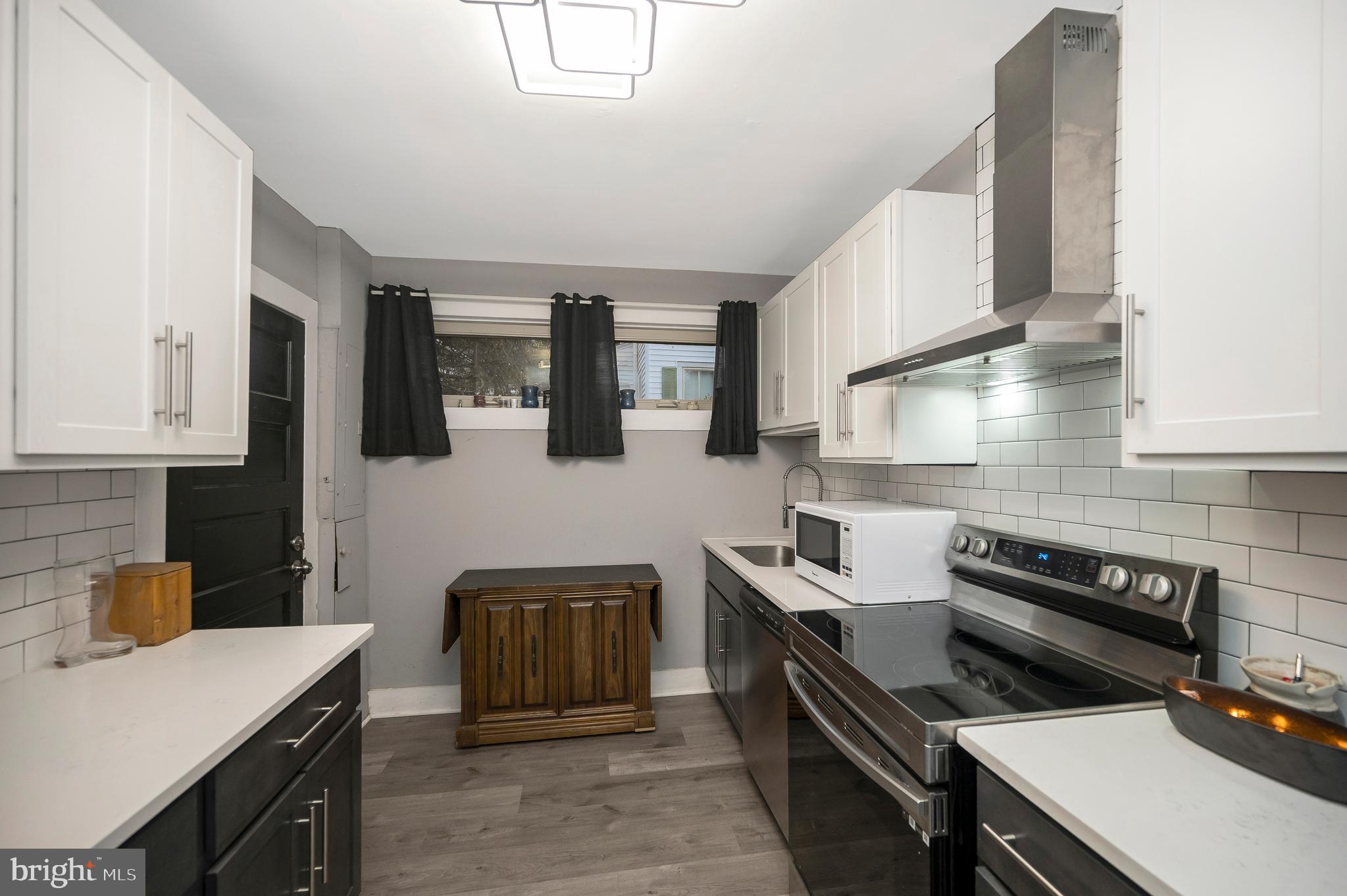 FALMOUTH - Residential