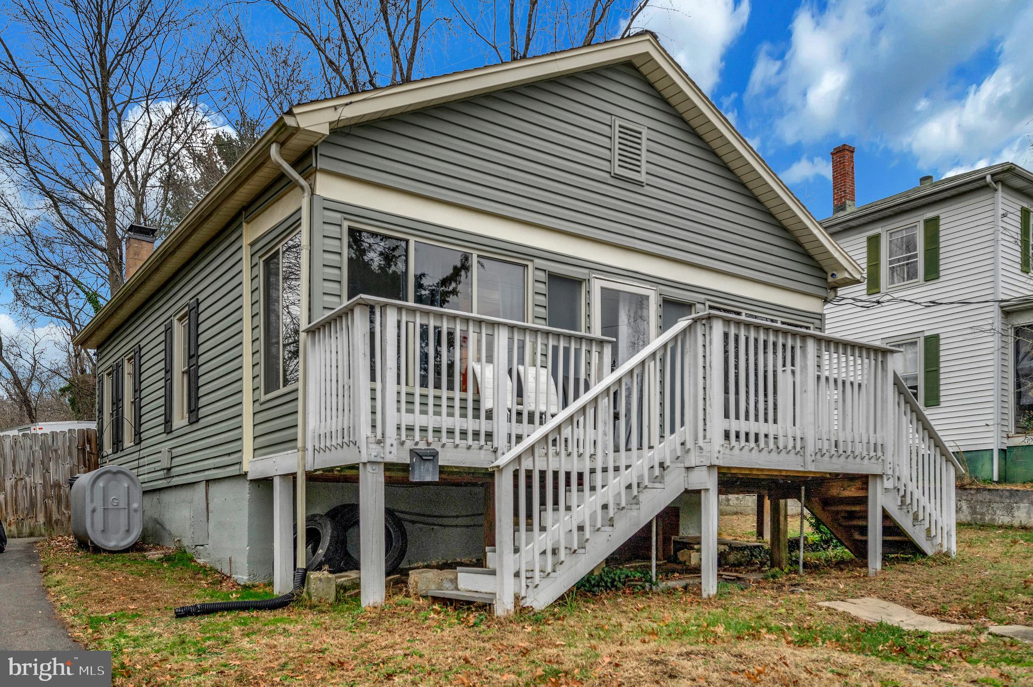 FALMOUTH - Residential