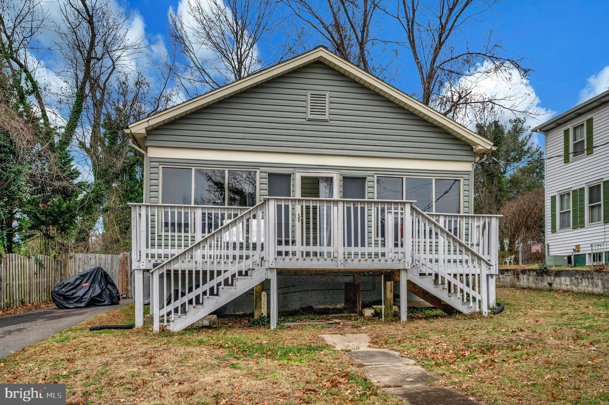 FALMOUTH - Residential