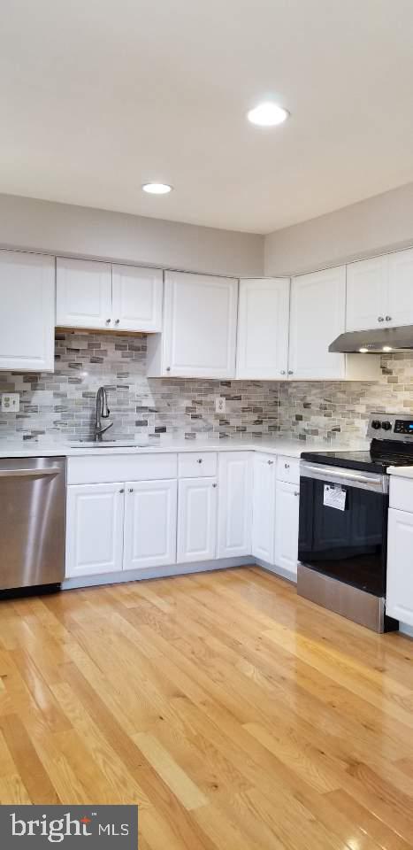 THE VILLAGE PARK - Residential Lease