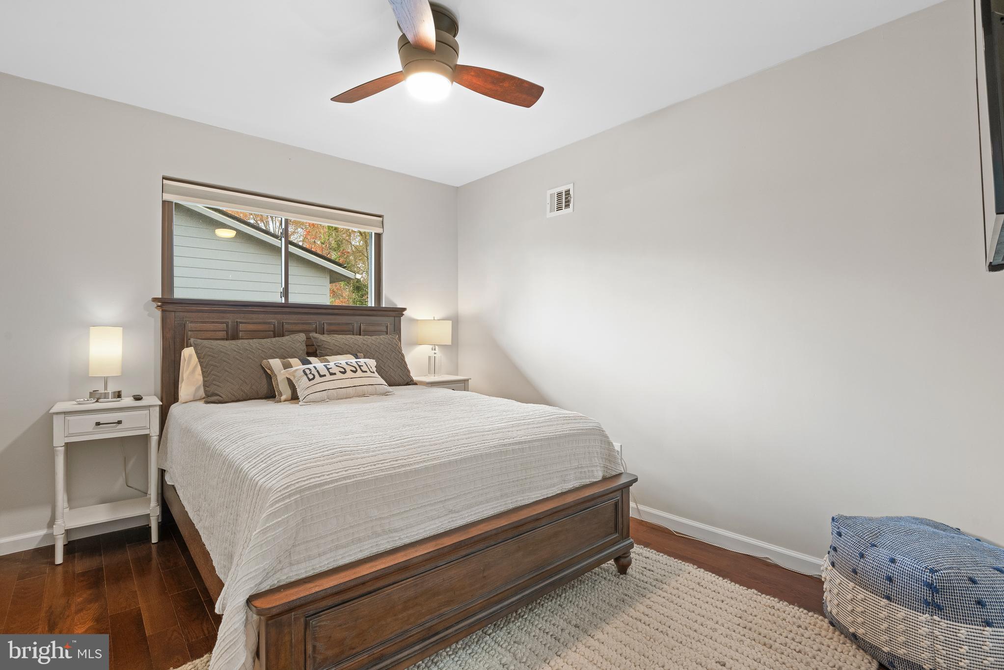 SCHROM HILLS - Residential