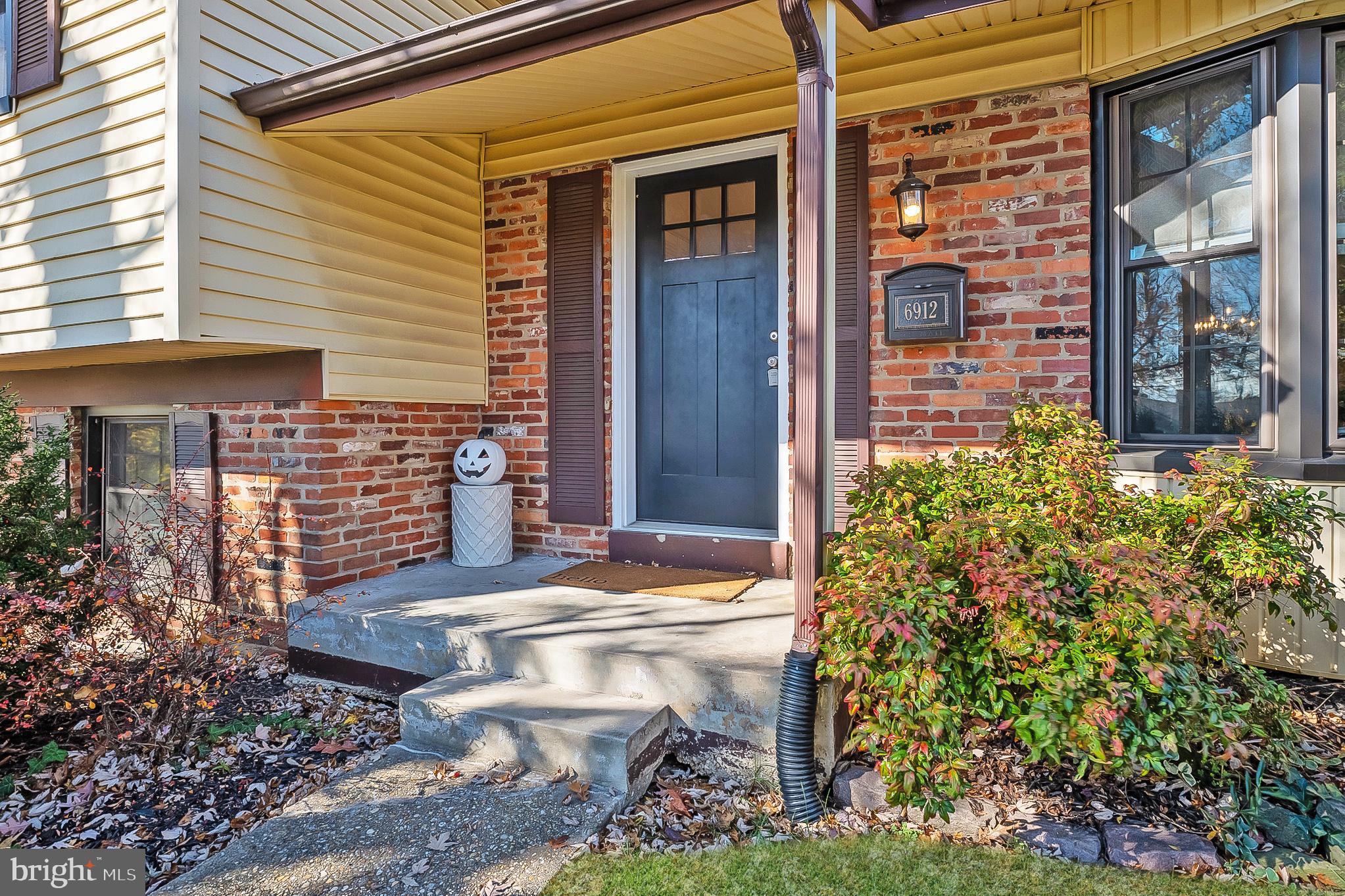 SCHROM HILLS - Residential