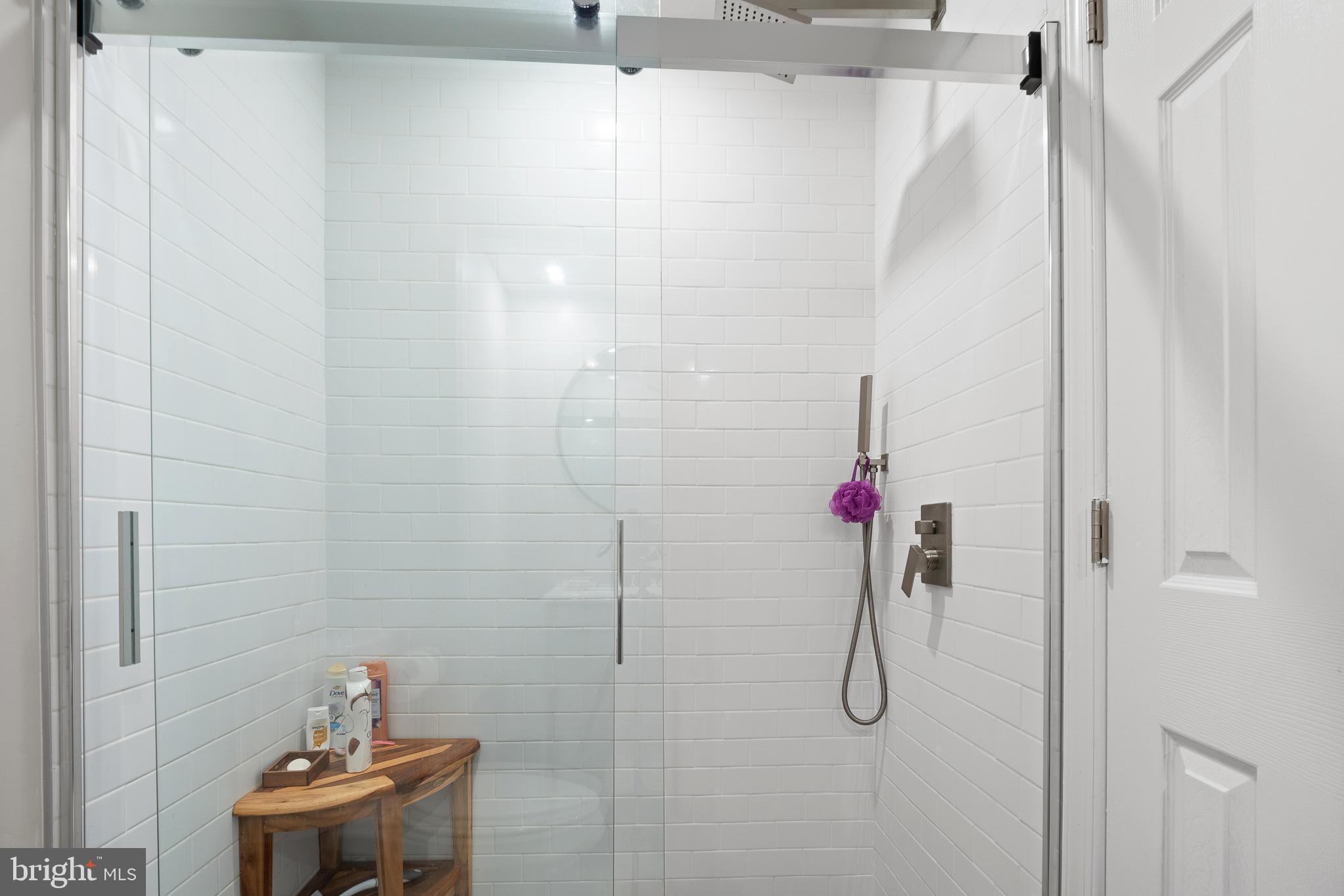 SCHROM HILLS - Residential