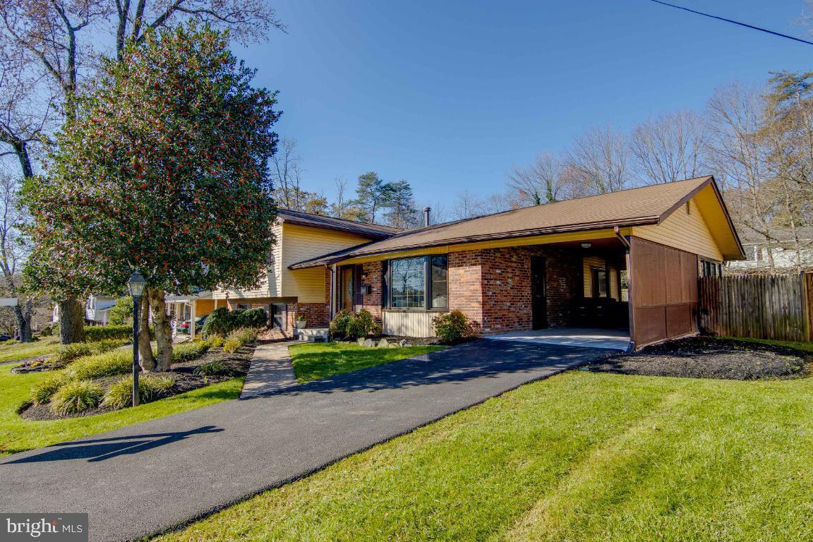 SCHROM HILLS - Residential