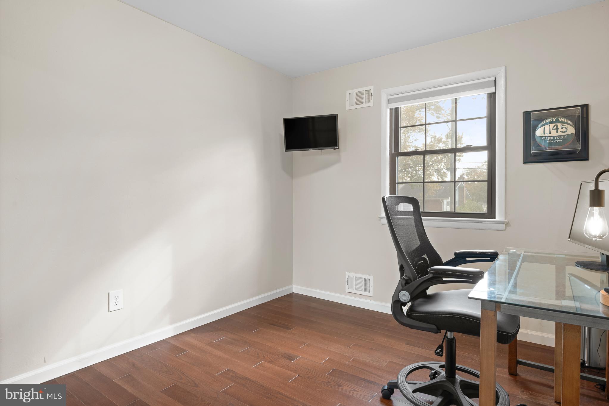 SCHROM HILLS - Residential