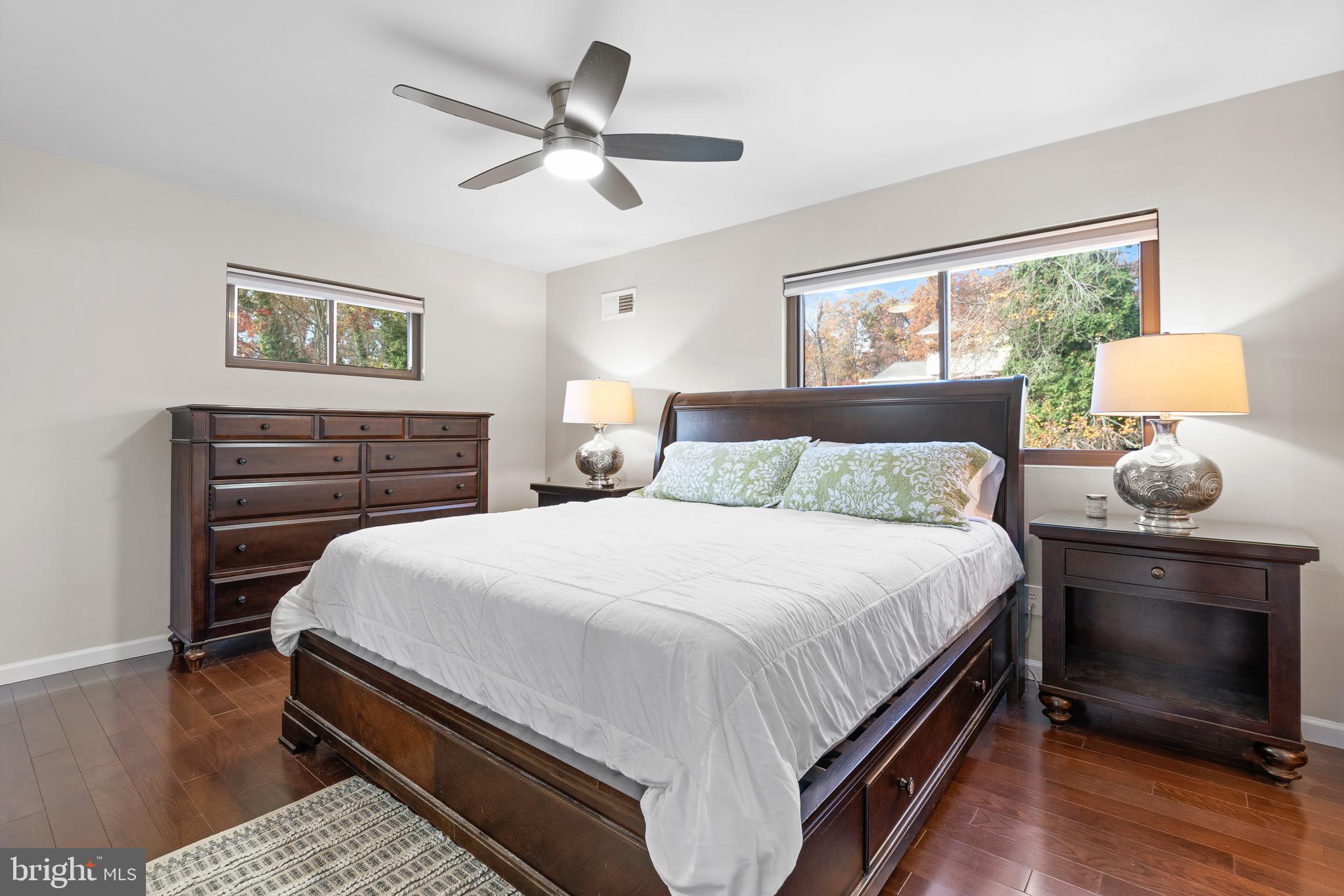 SCHROM HILLS - Residential