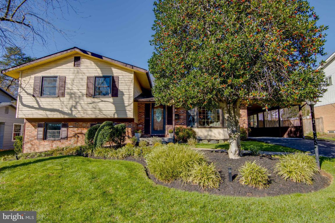 SCHROM HILLS - Residential