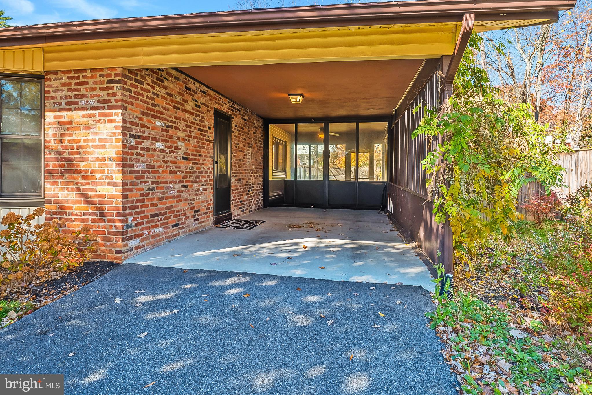 SCHROM HILLS - Residential