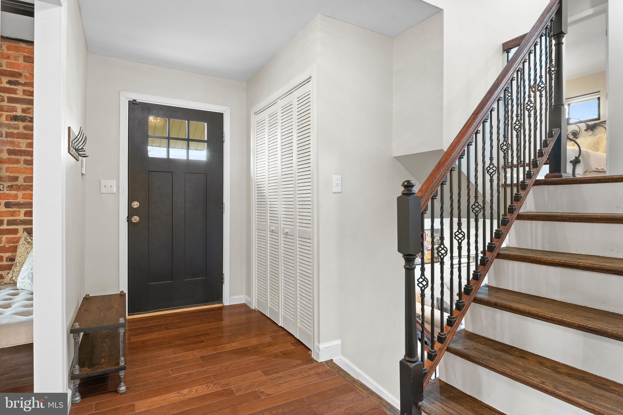 SCHROM HILLS - Residential