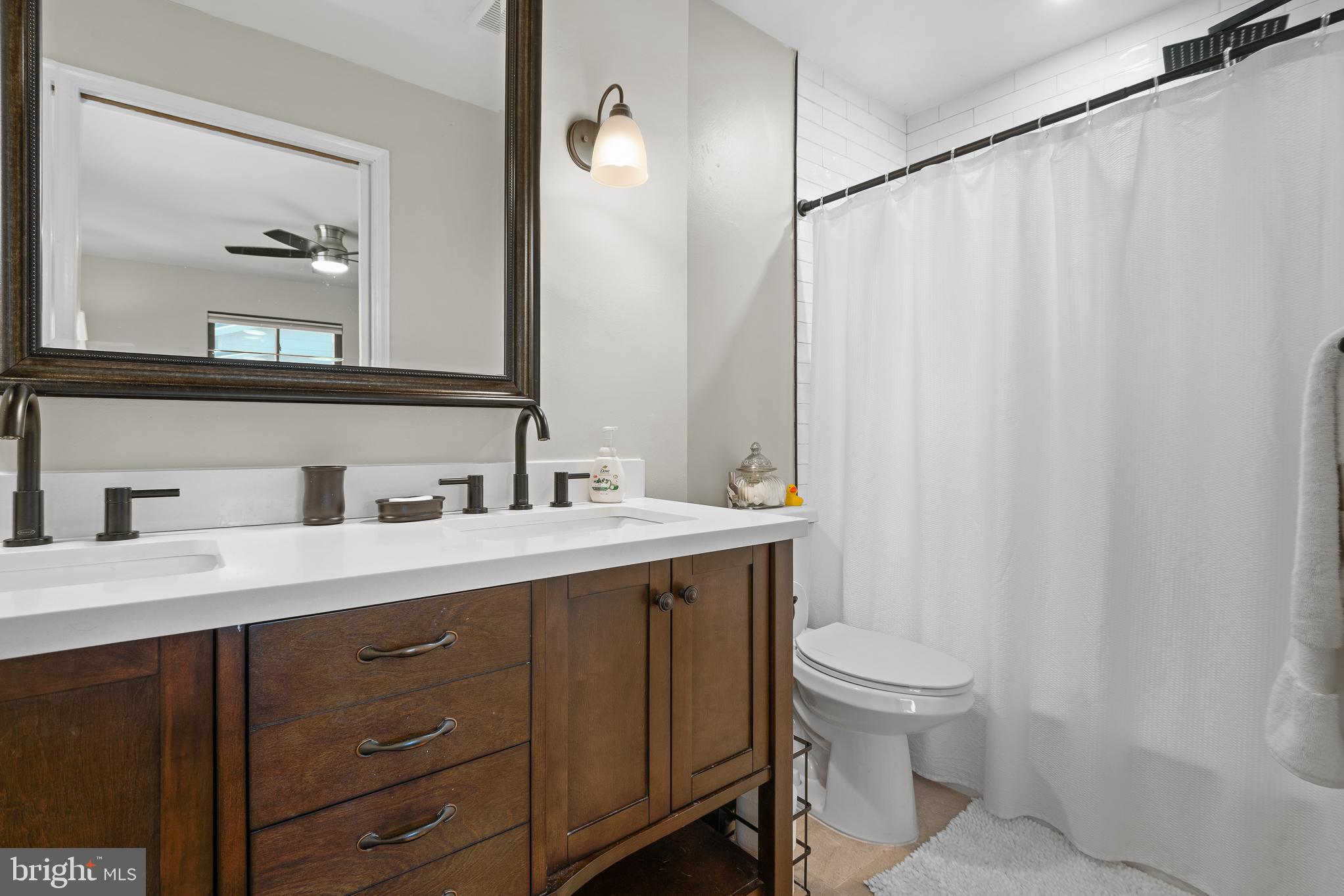 SCHROM HILLS - Residential