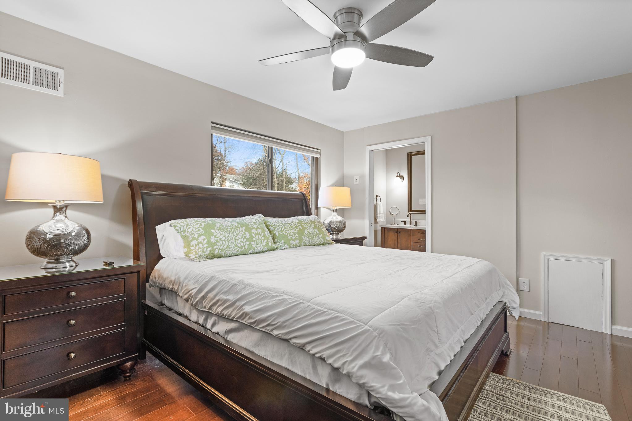 SCHROM HILLS - Residential